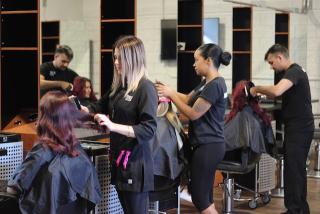 Salon Students